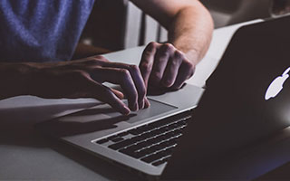 开云体育登录-Excel翻盘HLE，Tarzan一己之力扛起全队