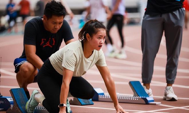 关于爱尔兰田径选手冲刺全场,创造佳绩的信息 关于爱尔兰田径选手冲刺全场,创造佳绩的信息