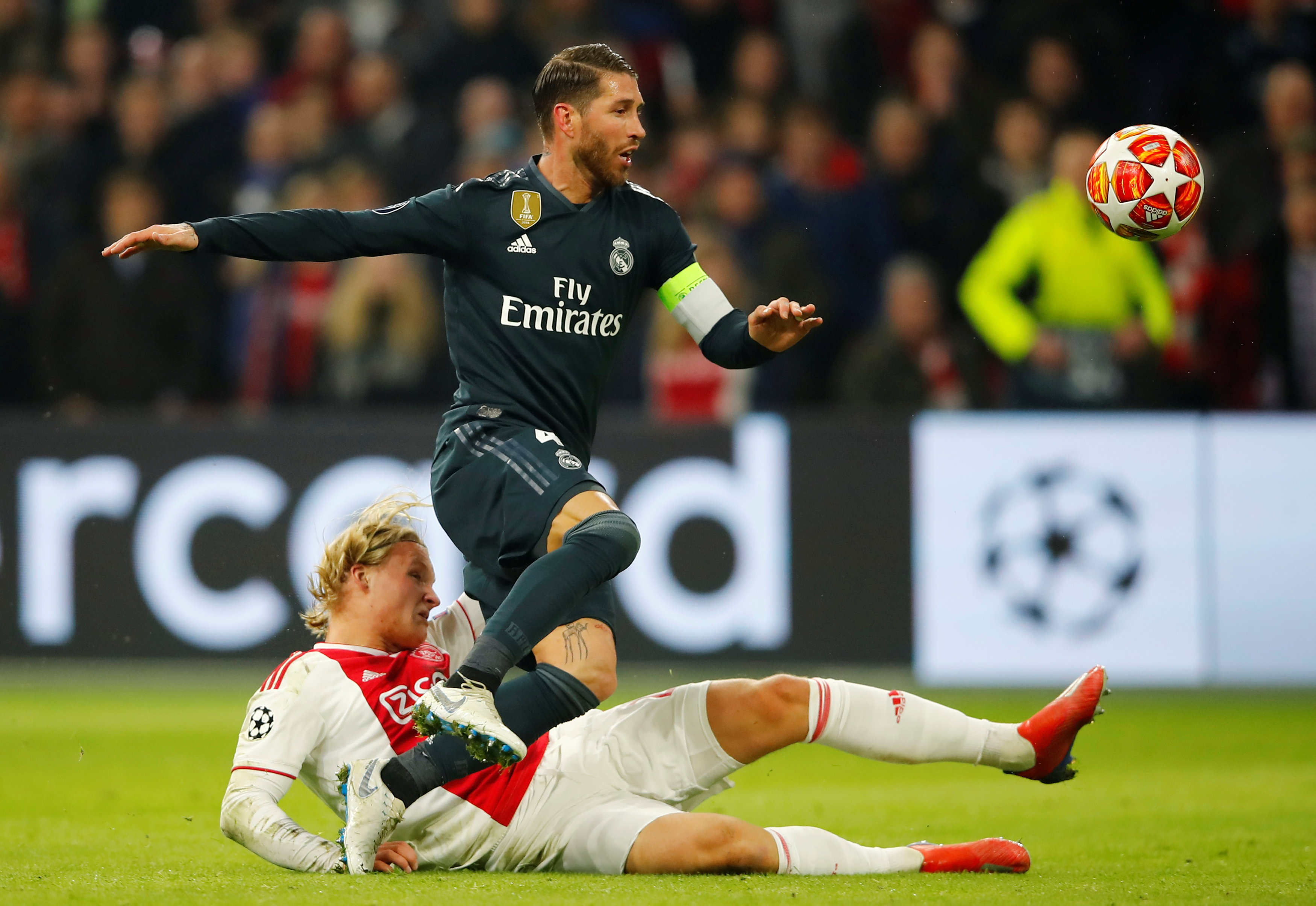 阿贾克斯:不敌皇家马德里,遗憾落败的简单介绍 阿贾克斯:不敌皇家马德里,遗憾落败的简单介绍