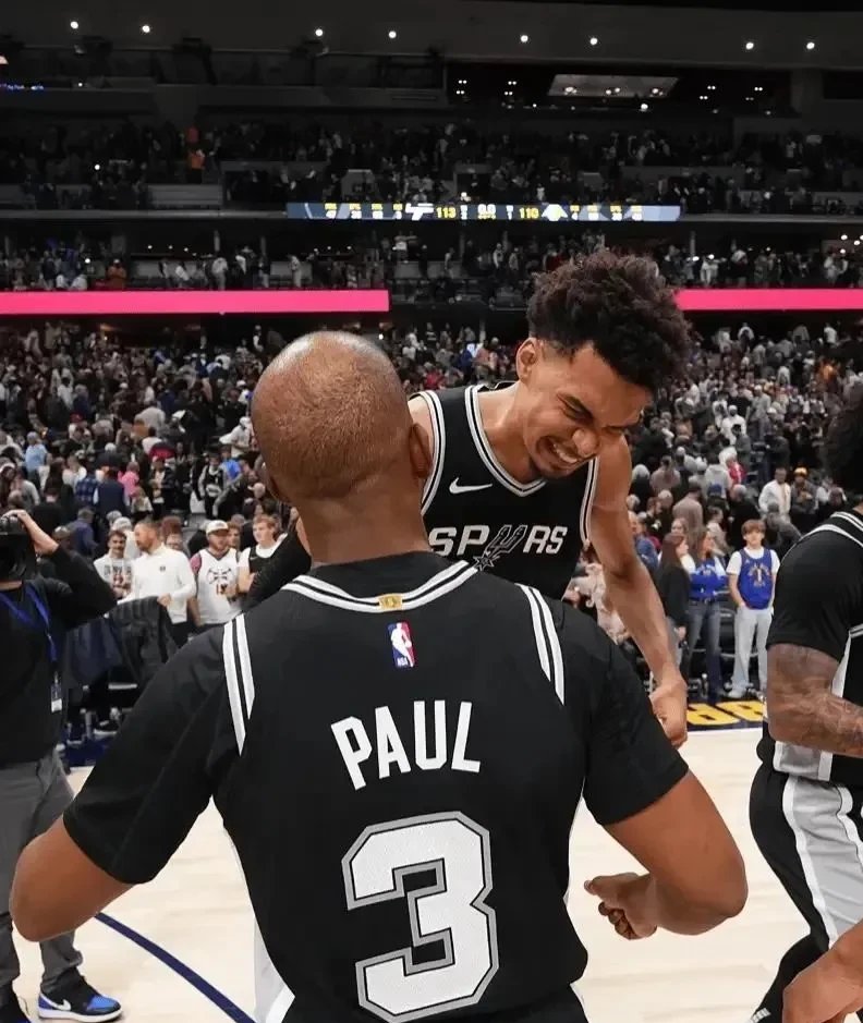 开云体育登录-马刺赢下硬仗，波波维奇稳固东部前四的简单介绍