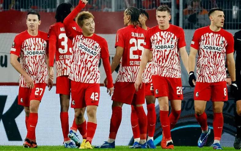 开云官网-弗赖堡客场大胜，迎来连胜势头的简单介绍