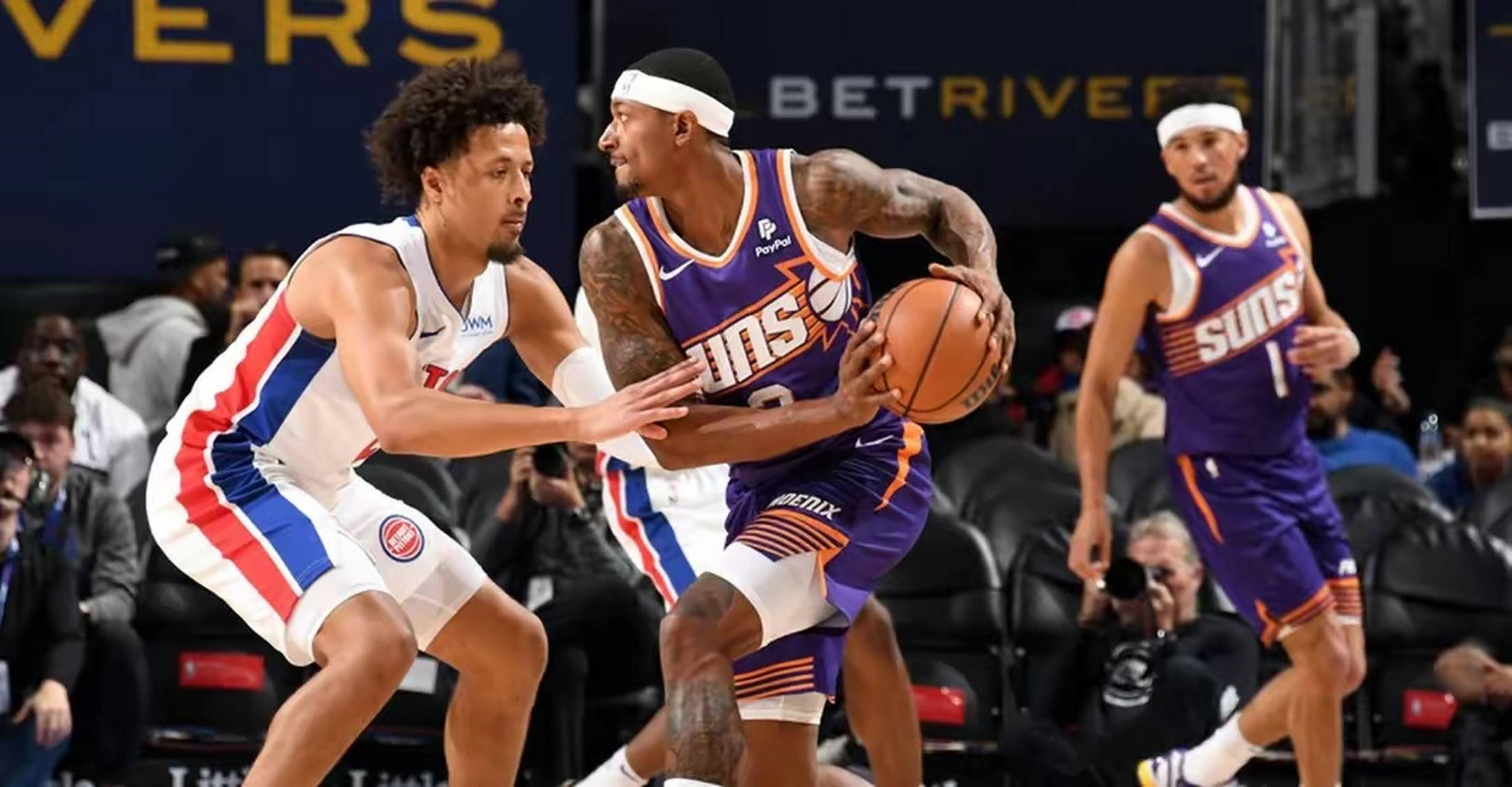 关于爵士队险胜太阳，整体表现出色的信息