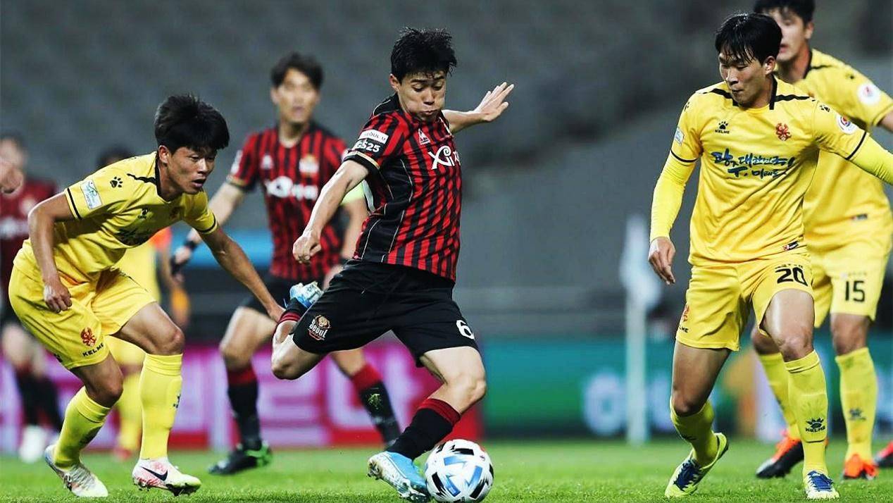 开云体育app-包含广岛三箭惨败结束不败纪录，排名下滑的词条