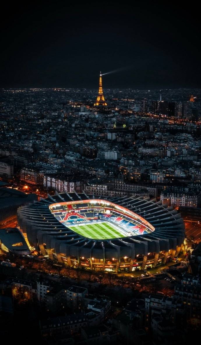 巴黎圣日耳曼仍为夺冠奋斗! 巴黎圣日耳曼仍为夺冠奋斗!