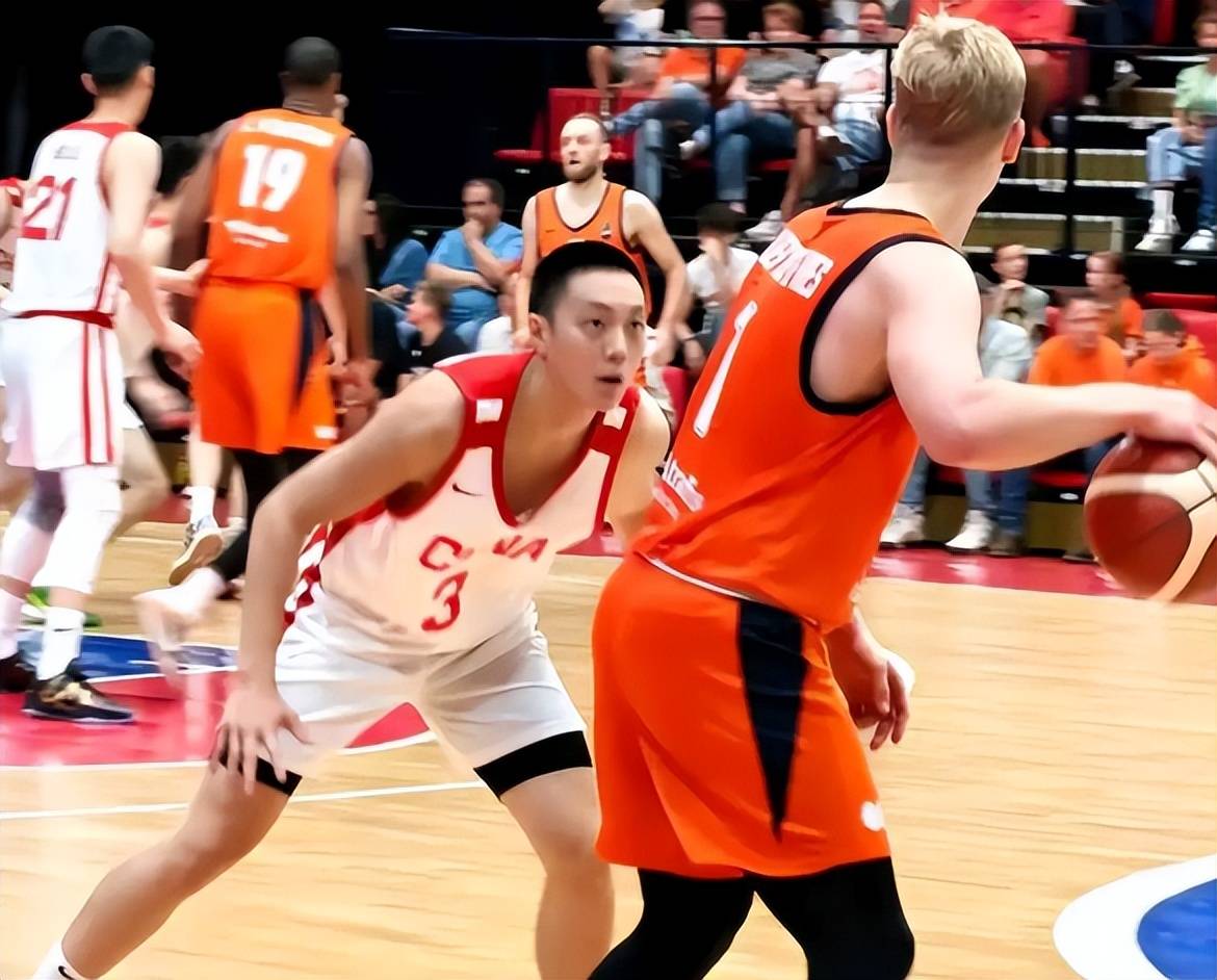 关于委内瑞拉篮球选手入选亚洲联赛年度最佳的信息 关于委内瑞拉篮球选手入选亚洲联赛年度最佳的信息