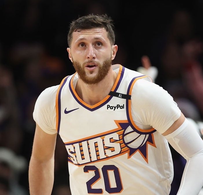 开云体育平台APP-华盛顿奇才队凭借稳健的表现杀入半决赛的简单介绍