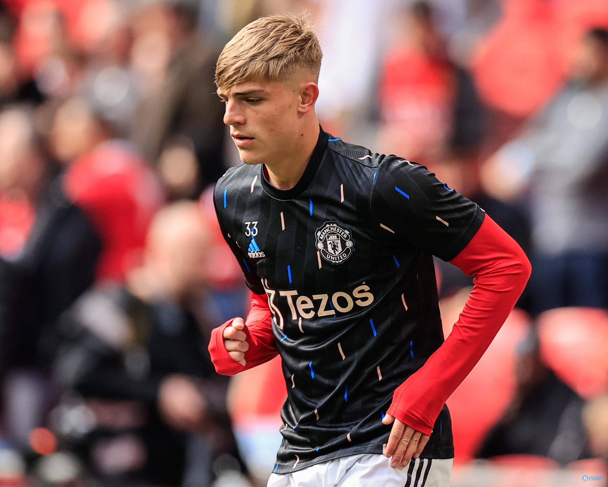 南安普顿老将贡献关键进球，球队逃过降级危机