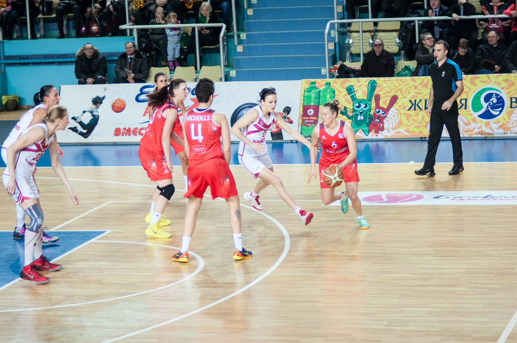 开云体育APP下载-俄罗斯篮球联赛季后赛第一轮激烈展开