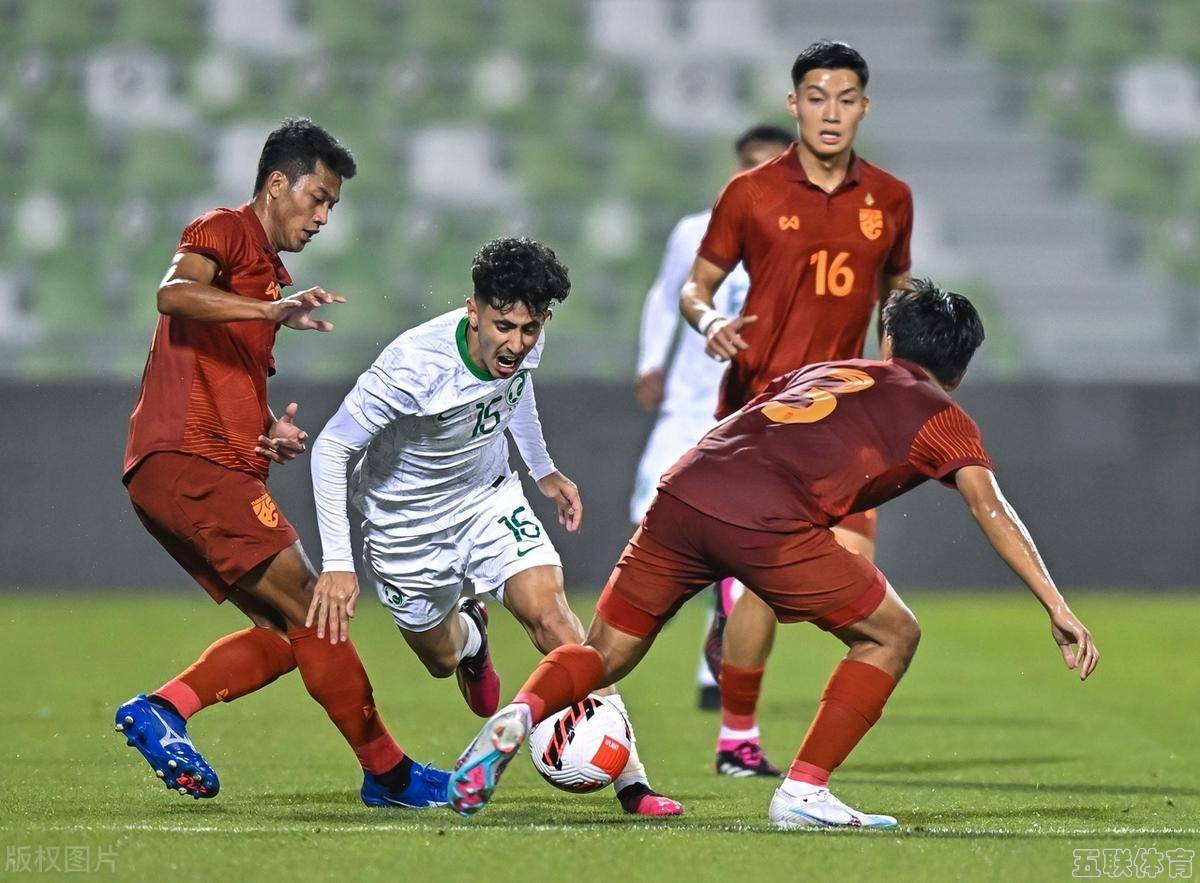 开云体育-乌兹别克斯坦球队超越对手取胜