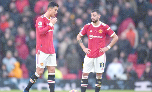 面对曼联,曼联上演压倒性一战的简单介绍 面对曼联,曼联上演压倒性一战的简单介绍