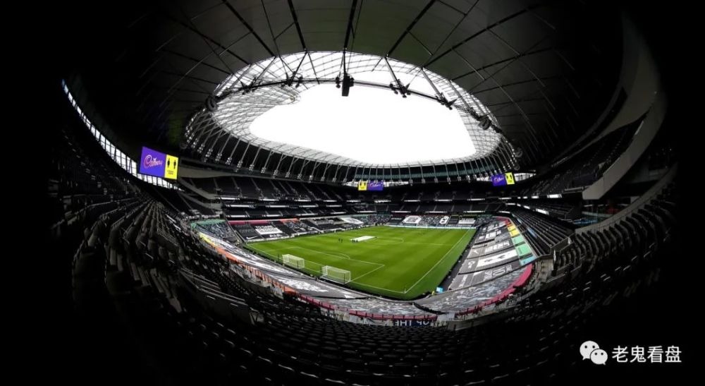 包含巴伦西亚换帅重整旗鼓，迎接新一轮挑战的词条