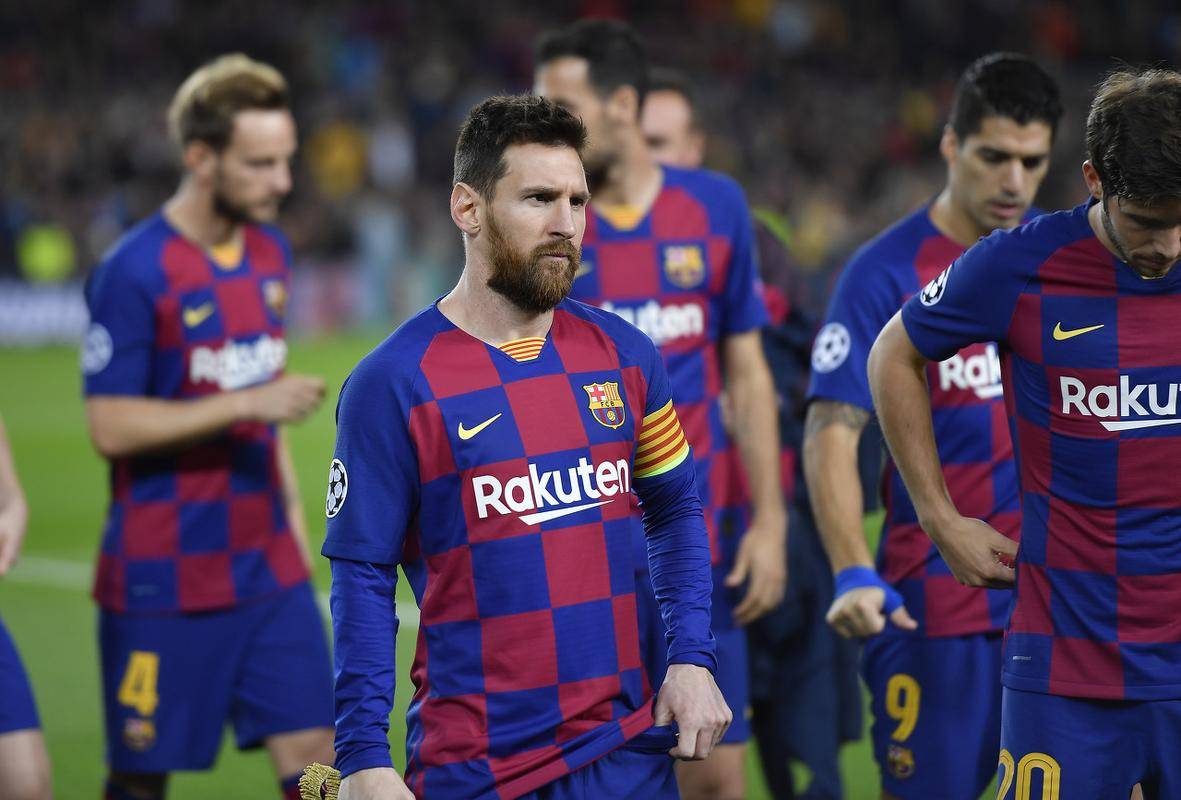 关于摩纳哥大胜萨尔茨堡，继续领跑积分榜的信息