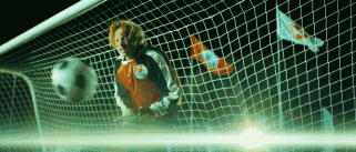 战斗在足球场上的绝技犹如战神 战斗在足球场上的绝技犹如战神