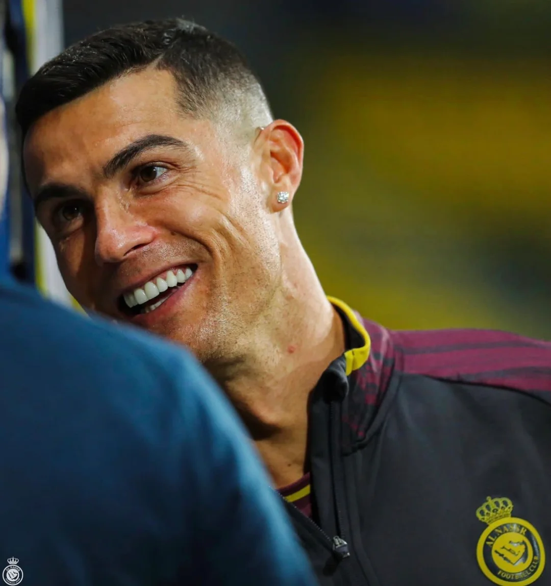 包含葡萄牙队员备战国际比赛,信心十足的词条 包含葡萄牙队员备战国际比赛,信心十足的词条