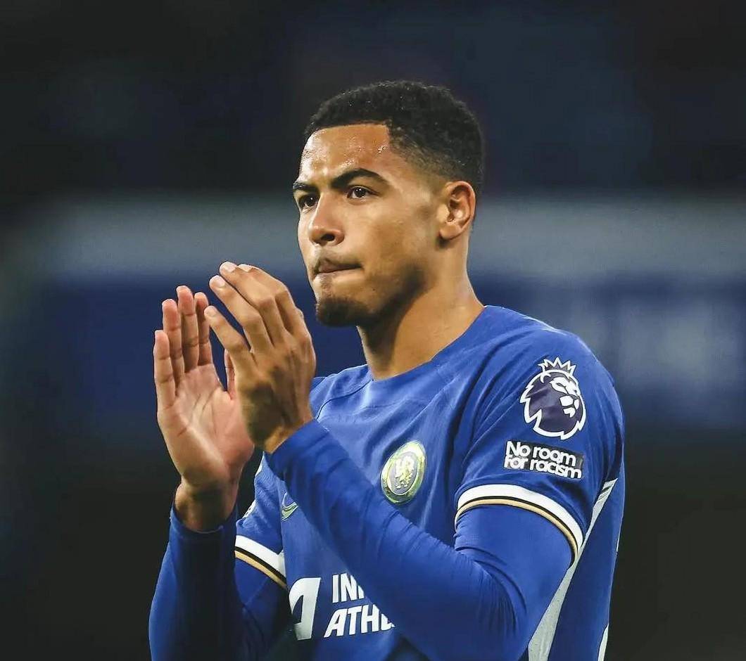 包含切尔西老将特里:不放弃追赶榜首,仍有机会夺冠的词条 包含切尔西老将特里:不放弃追赶榜首,仍有机会夺冠的词条