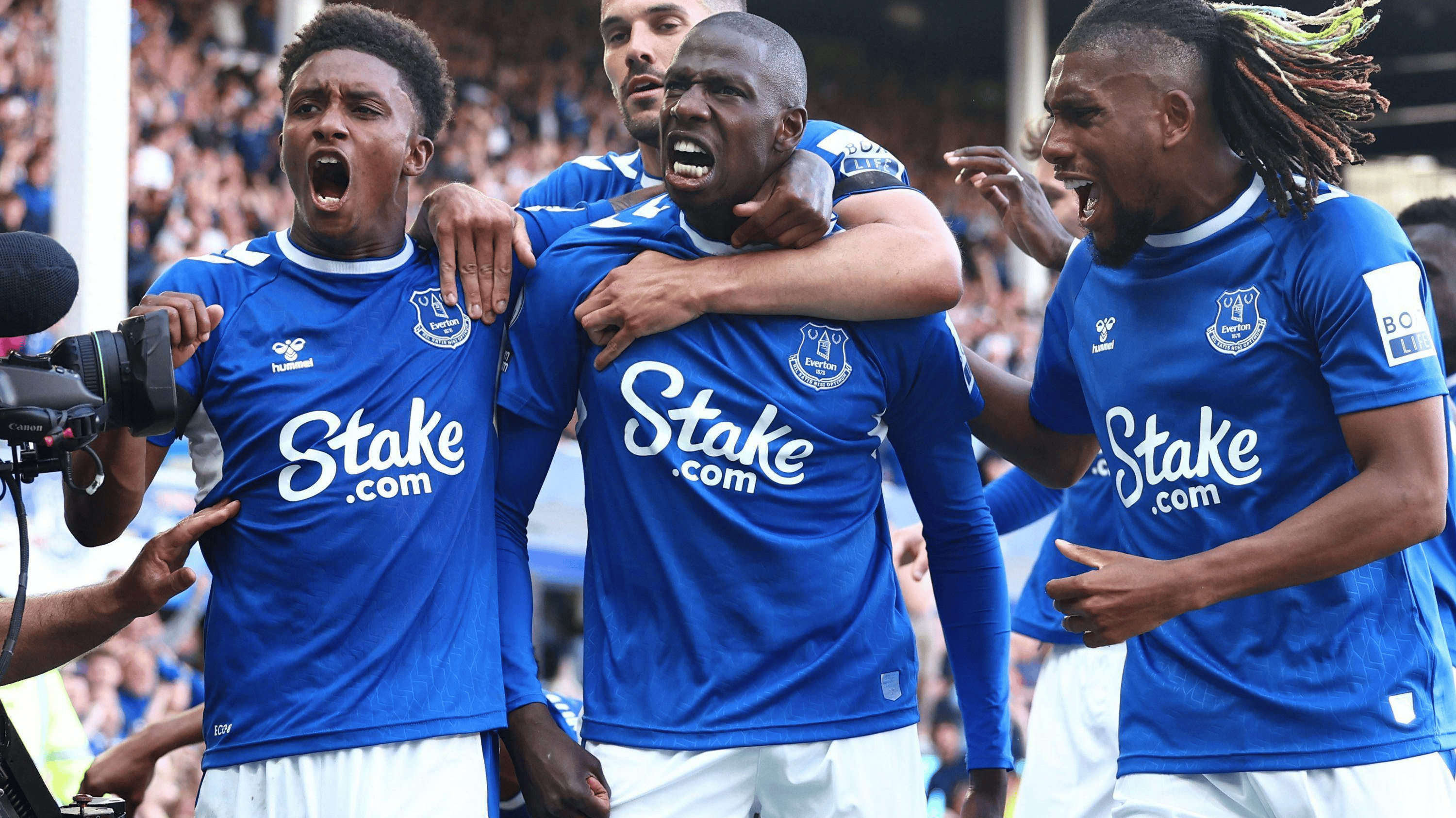 利兹热刺客胜纽卡斯尔,继续保持领先的简单介绍 利兹热刺客胜纽卡斯尔,继续保持领先的简单介绍