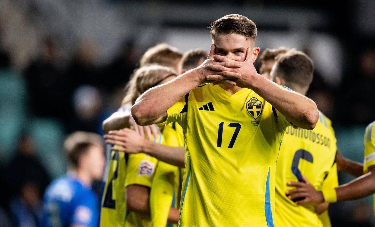 欧预赛球员表现抢眼,出色表现获得赞誉 欧预赛球员表现抢眼,出色表现获得赞誉